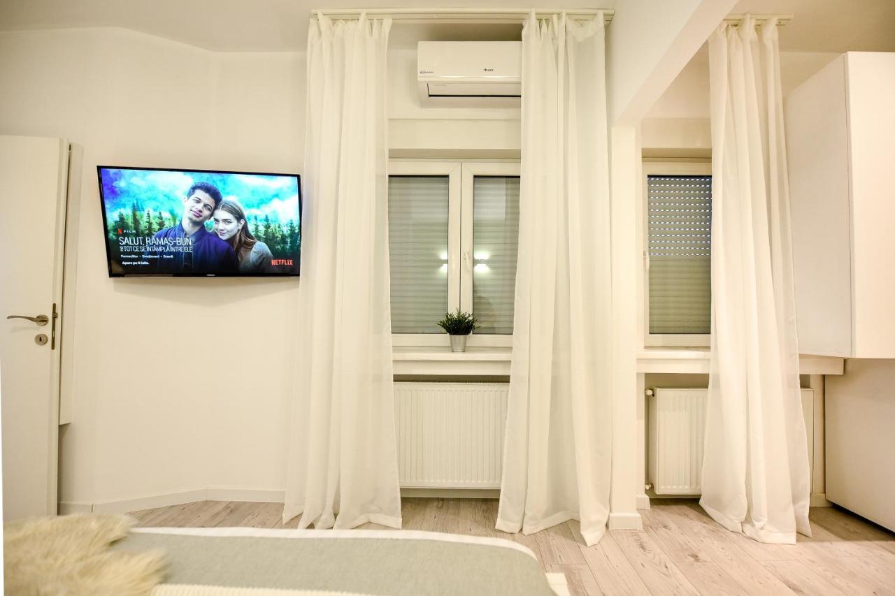 Spacious 1Br In The City Center - Amazing For Extended Stays Bucarest Exterior foto